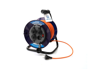 Удлинитель на пласт. катушке