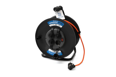 Удлинитель на металл. катушке 4 гн. с выкл. ProfiLine ЛЕПСЕ ПВС 3x1,5 16А IP44,